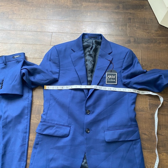 Jos. A. Bank Slim Wool Blue Suit - Picture 13 of 16